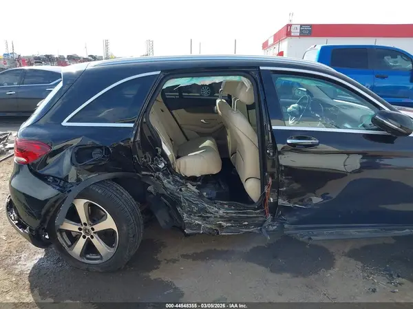 2020 MERCEDES-BENZ GLC IAAI lot 44548355 auction photo 6