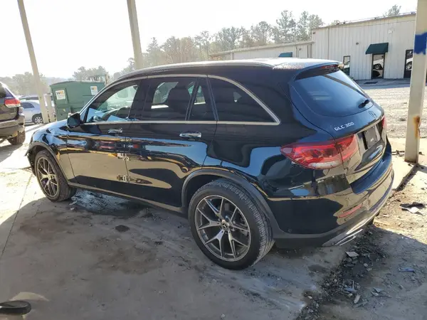 W1N0G8EB7LF841666 2020 MERCEDES-BENZ GLC - Image 2