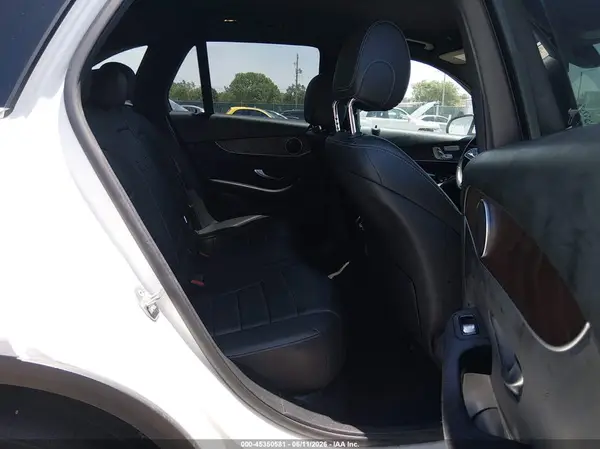 W1N0G8EB7LF845247 2020 MERCEDES-BENZ GLC - Image 8