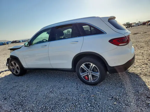 W1N0G8EB7MF881747 2021 MERCEDES-BENZ GLC - Image 2