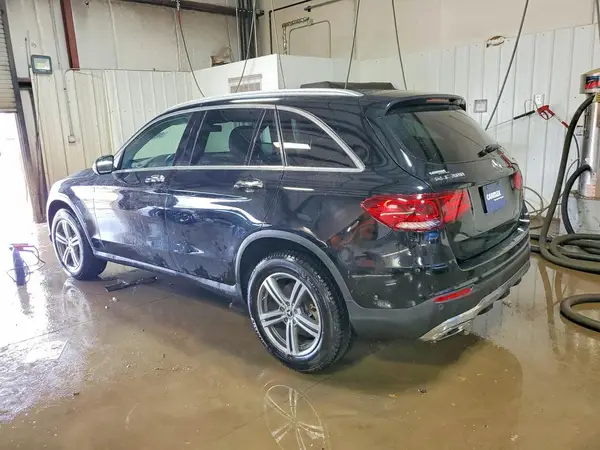 W1N0G8EB7MF951201 2021 MERCEDES-BENZ GLC - Image 2