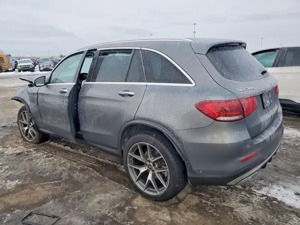 W1N0G8EB7MV322043 2021 MERCEDES-BENZ GLC - Image 2