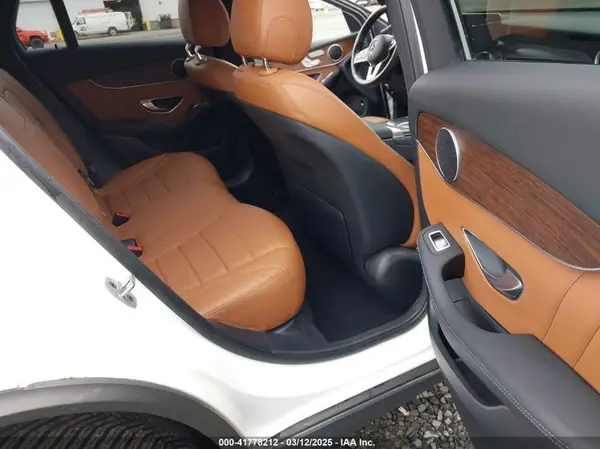 W1N0G8EB7NG102309 2022 MERCEDES-BENZ GLC - Image 8