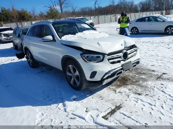 W1N0G8EB7NG119580 2022 MERCEDES-BENZ GLC - Image 1
