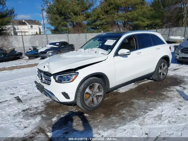 W1N0G8EB7NG119580 2022 MERCEDES-BENZ GLC - Image 2