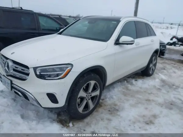 W1N0G8EB7NV331679 2022 MERCEDES-BENZ GLC - Image 2