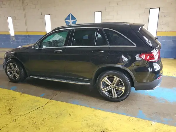 W1N0G8EB8LF759638 2020 MERCEDES-BENZ GLC - Image 2