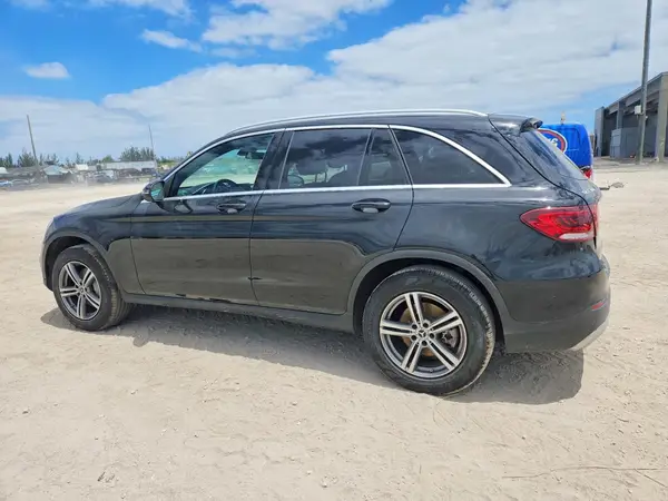W1N0G8EB8LF779808 2020 MERCEDES-BENZ GLC - Image 2