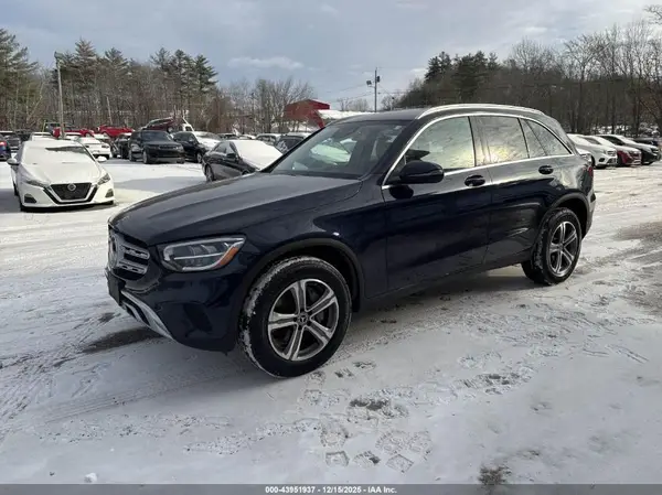 W1N0G8EB8LF799220 2020 MERCEDES-BENZ GLC - Image 2