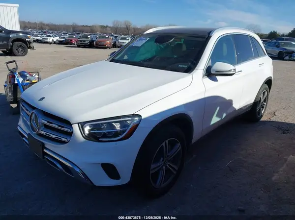 W1N0G8EB8LF835536 2020 MERCEDES-BENZ GLC - Image 2