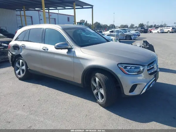 W1N0G8EB8LF853955 2020 MERCEDES-BENZ GLC - Image 1
