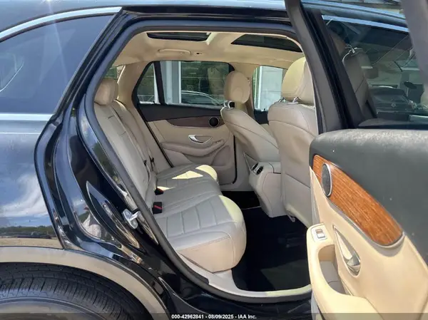 W1N0G8EB8LF863403 2020 MERCEDES-BENZ GLC - Image 8