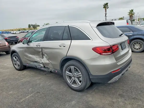 W1N0G8EB8MF882020 2021 MERCEDES-BENZ GLC - Image 2