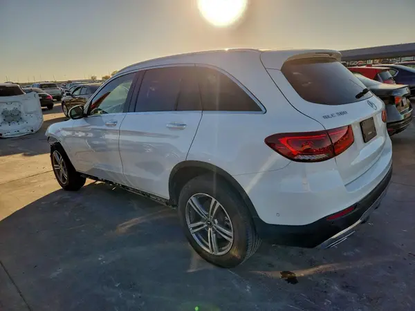W1N0G8EB8MF889047 2021 MERCEDES-BENZ GLC - Image 2