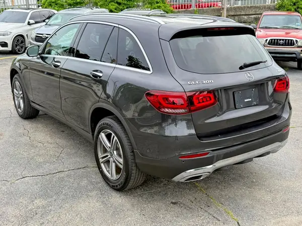 W1N0G8EB8MV302853 2021 MERCEDES-BENZ GLC - Image 2