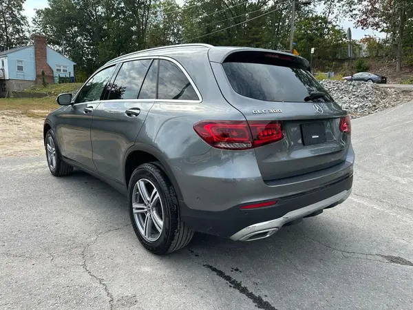 W1N0G8EB8MV307941 2021 MERCEDES-BENZ GLC - Image 2