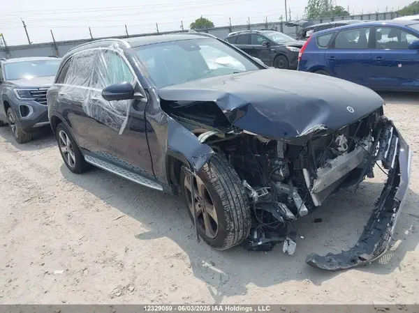 W1N0G8EB8NG065559 2022 MERCEDES-BENZ GLC - Image 1
