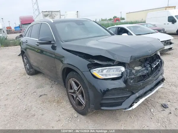 W1N0G8EB8NV328810 2022 MERCEDES-BENZ GLC - Image 1
