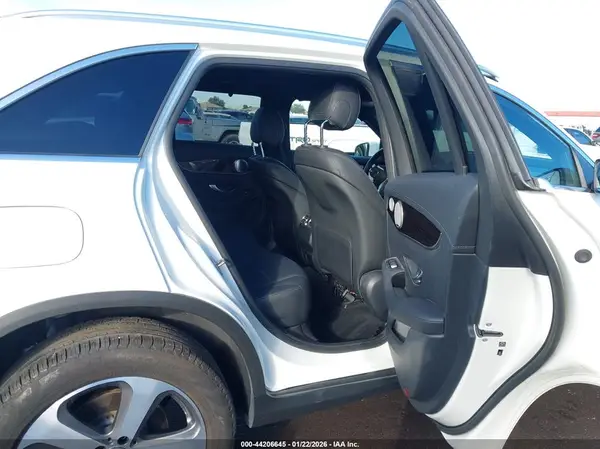 W1N0G8EB9LF771846 2020 MERCEDES-BENZ GLC - Image 8