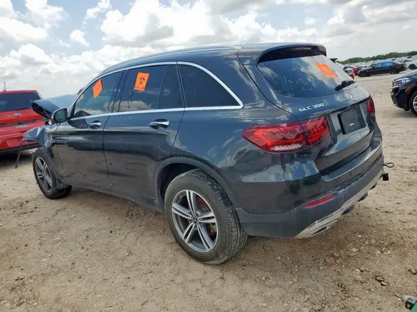 W1N0G8EB9LF854063 2020 MERCEDES-BENZ GLC - Image 2