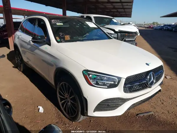 W1N0G8EB9MF869065 2021 MERCEDES-BENZ GLC - Image 1
