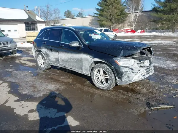 W1N0G8EB9MF869180 2021 MERCEDES-BENZ GLC - Image 1