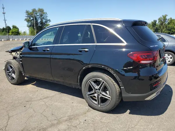 W1N0G8EB9MV294536 2021 MERCEDES-BENZ GLC - Image 2