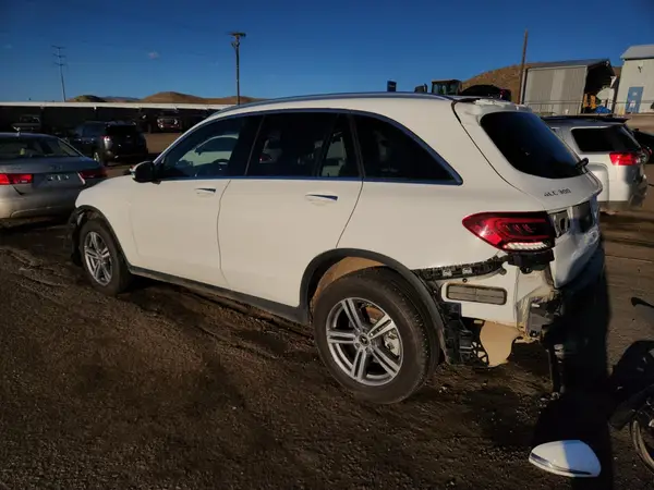 W1N0G8EB9MV306572 2021 MERCEDES-BENZ GLC - Image 2