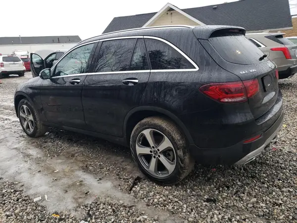 W1N0G8EB9MV309245 2021 MERCEDES-BENZ GLC - Image 2