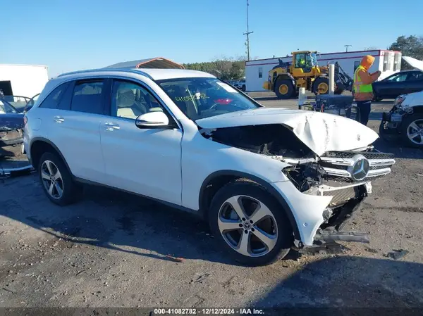 W1N0G8EB9NG115692 2022 MERCEDES-BENZ GLC - Image 1