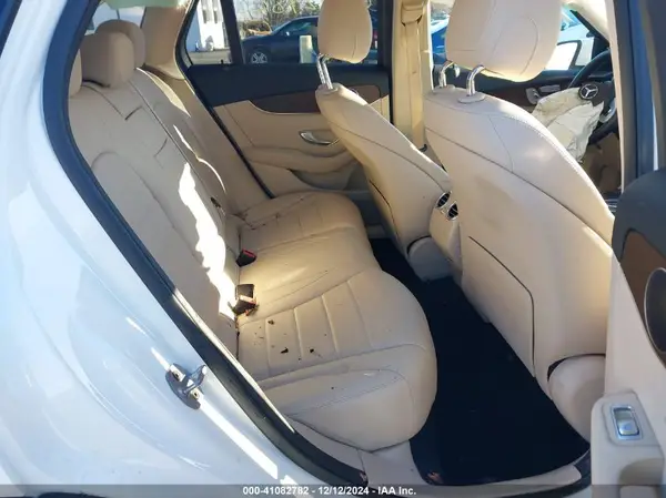 W1N0G8EB9NG115692 2022 MERCEDES-BENZ GLC - Image 8