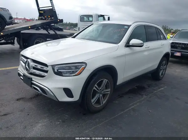 W1N0G8EBXLF782399 2020 MERCEDES-BENZ GLC - Image 2