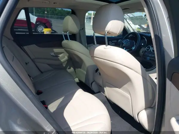 W1N0G8EBXMF879930 2021 MERCEDES-BENZ GLC - Image 8