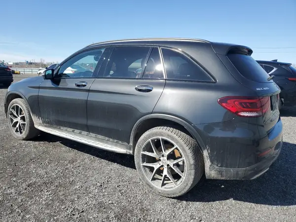 W1N0G8EBXMV279320 2021 MERCEDES-BENZ GLC - Image 2
