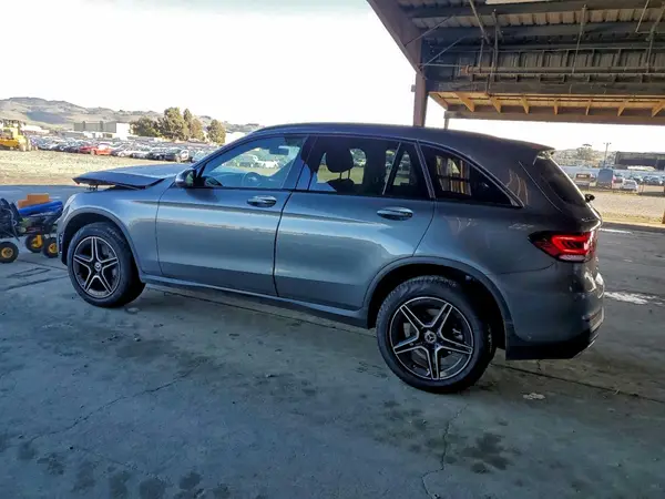 W1N0G8EBXMV314292 2021 MERCEDES-BENZ GLC - Image 2