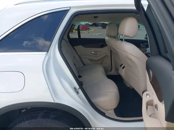 W1N0G8EBXMV314888 2021 MERCEDES-BENZ GLC - Image 8