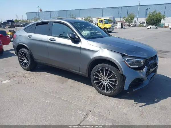 W1N0J8EB0NG114383 2022 MERCEDES-BENZ GLC - Image 1