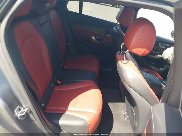 W1N0J8EB0NG114383 2022 MERCEDES-BENZ GLC - Image 8