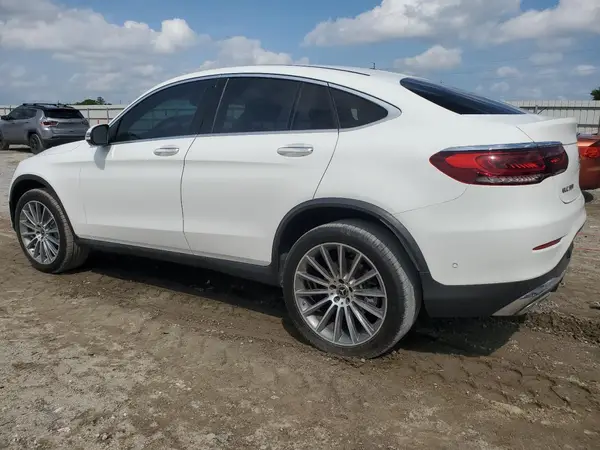 W1N0J8EB2MF913568 2021 MERCEDES-BENZ GLC - Image 2