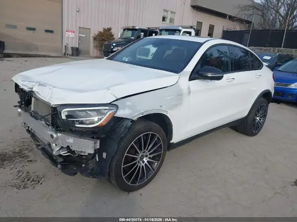 W1N0J8EB2PG163698 2023 MERCEDES-BENZ GLC - Image 2