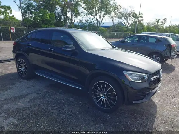 W1N0J8EB3NG024564 2022 MERCEDES-BENZ GLC - Image 1
