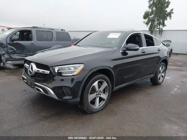 W1N0J8EB3PG168098 2023 MERCEDES-BENZ GLC - Image 2