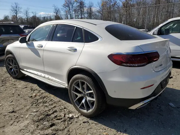 W1N0J8EB4MF892643 2021 MERCEDES-BENZ GLC - Image 2
