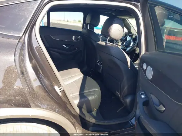 W1N0J8EB4MF897986 2021 MERCEDES-BENZ GLC - Image 8
