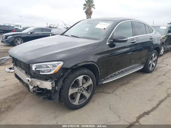 W1N0J8EB4MF913992 2021 MERCEDES-BENZ GLC - Image 2