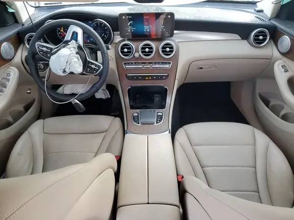 W1N0J8EB7MF891678 2021 MERCEDES-BENZ GLC - Image 8