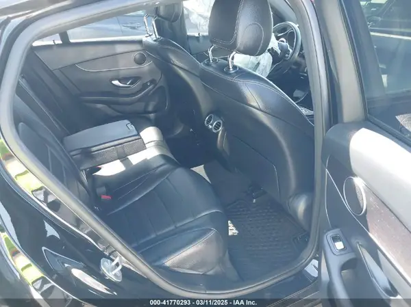 W1N0J8EB7MF914389 2021 MERCEDES-BENZ GLC - Image 8
