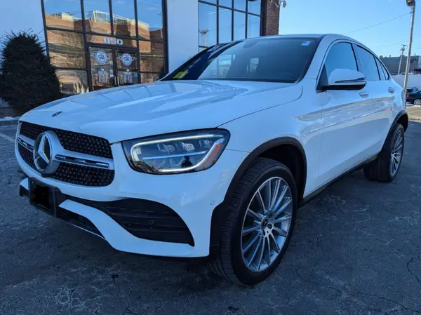 W1N0J8EB7MF968355 2021 MERCEDES-BENZ GLC - Image 2