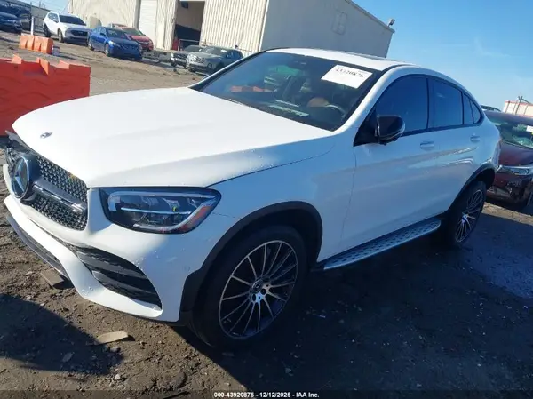 W1N0J8EB7PG166449 2023 MERCEDES-BENZ GLC - Image 2