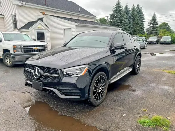 W1N0J8EB8NG035236 2022 MERCEDES-BENZ GLC - Image 1